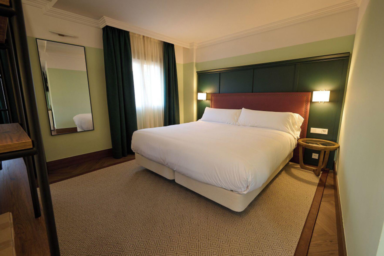 Bedroom 2, Honest Granada Hotel, Granada