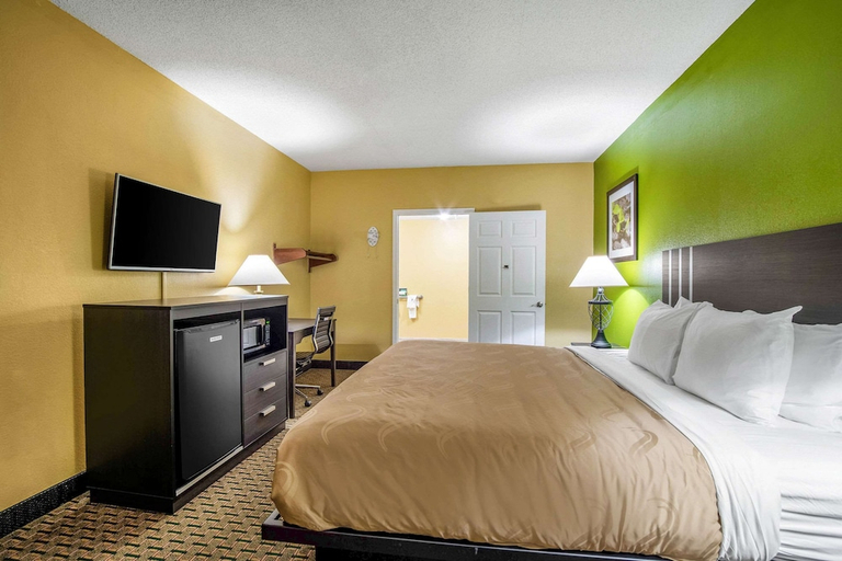 Bedroom 3, Quality Inn West Columbia - Cayce, Lexington