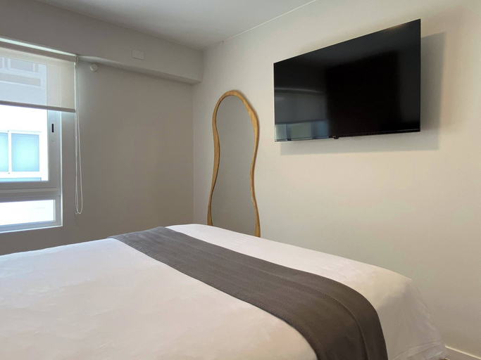 Room 2, w Marvelous 2BR w Balcony in Miraflores, Lima