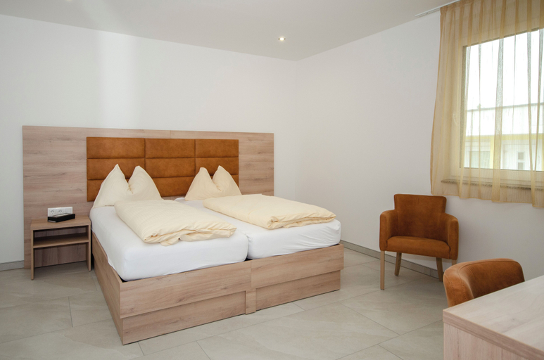 Bedroom 3, Familienhotel Steindl, Spittal an der Drau