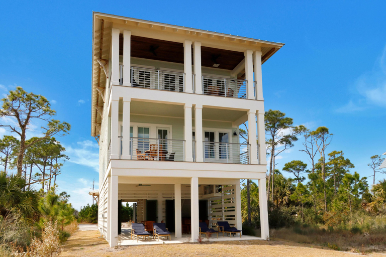 Exterior 4, West Wind, Gulf