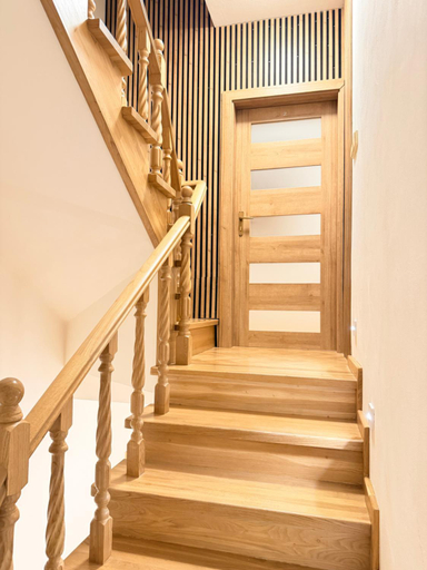 Others 3, FamilyVilla, new 4 Luxury Big Apartments, parking, Praha 5