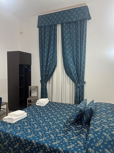 Room 5, incanto romano ghest house, Roma