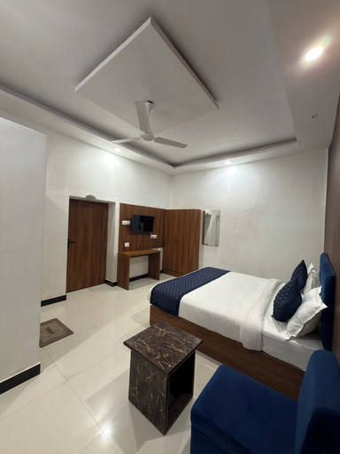 Room 5, Gulmohar Stays, Varanasi
