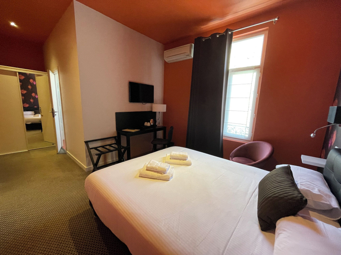Bedroom 2, Le Pavillon d'Enghien - Vichy, Allier