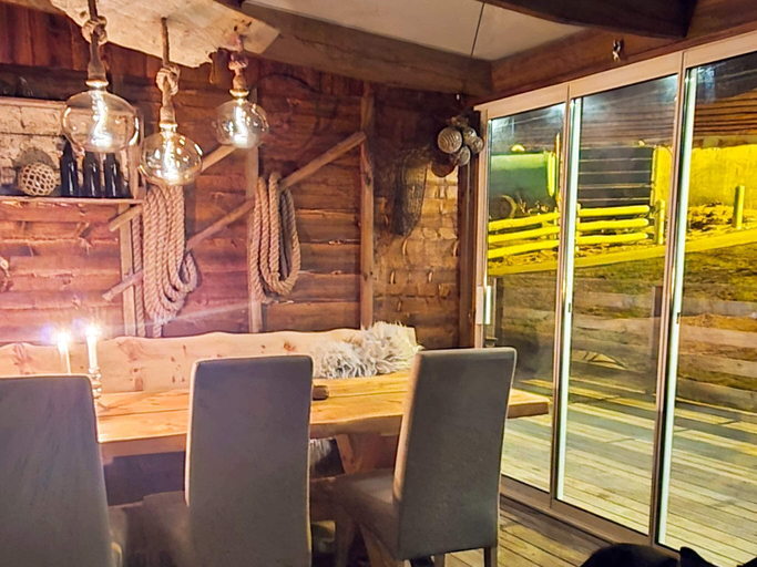 Food & Drinks 4, person holiday home in Tansoy-By Traum, Flora