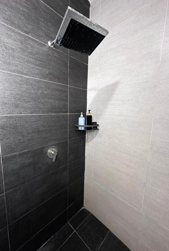 Bathroom 4, One Bedroom Troika Kota Bharu @ AGhome (Commoneo Theme), Kota Bharu