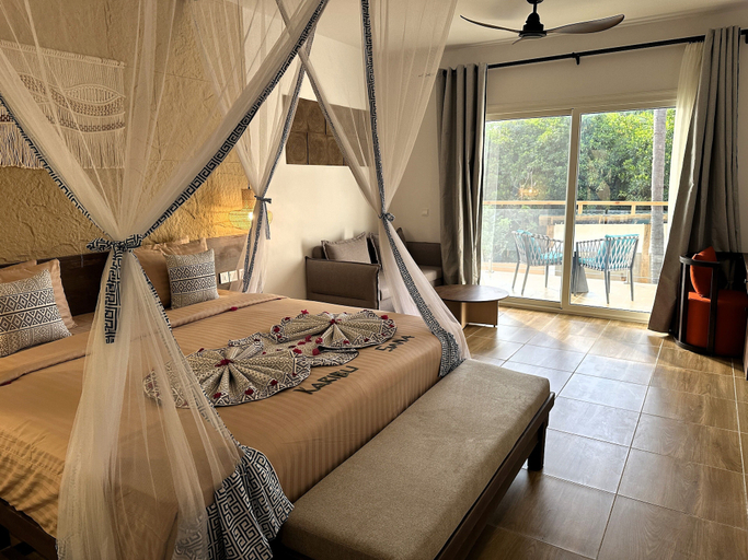 Bedroom 3, Reef & Beach Resort, Kusini