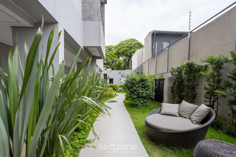 Property grounds 4, Apt w/ Balcony 350m From Shopping Ecg1308, São Paulo