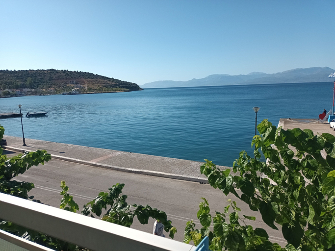 View from property, Rooms Romeos, Central Greece