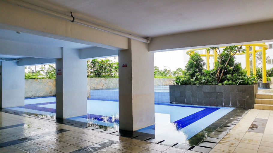 Pool, Serene And Warm 2Br At Apartment Bassura City, Jakarta Timur