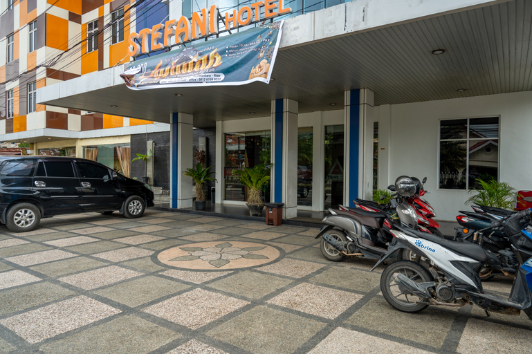 Exterior & Views 2, Tripletree Stefani Hotel, Pekanbaru