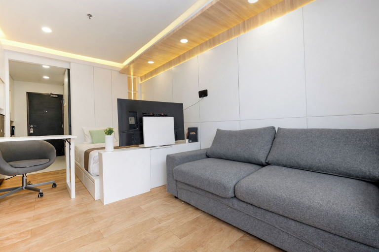 Living area, Tranquil Studio At Tamansari Semanggi Apartment, South Jakarta