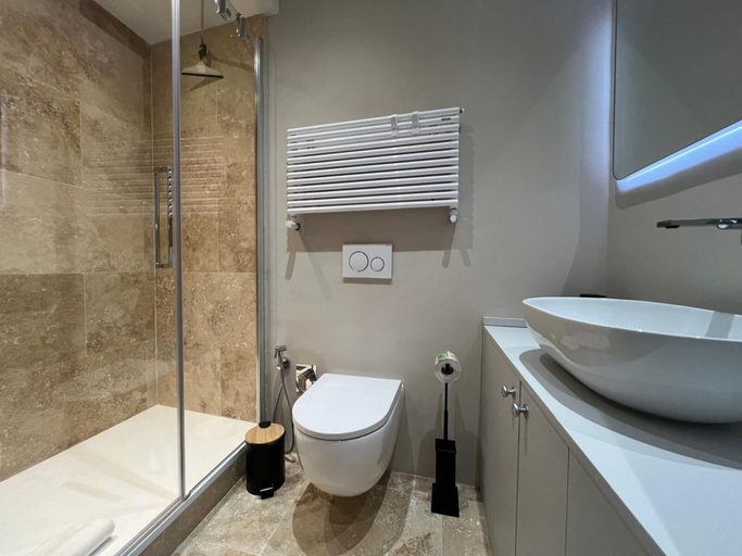Bathroom 3, Via Roma 39, Arezzo