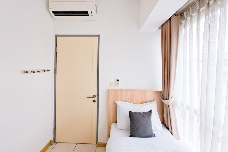 Room 5, 2Br Apartment Near Sms At M-Town Residence, Tangerang