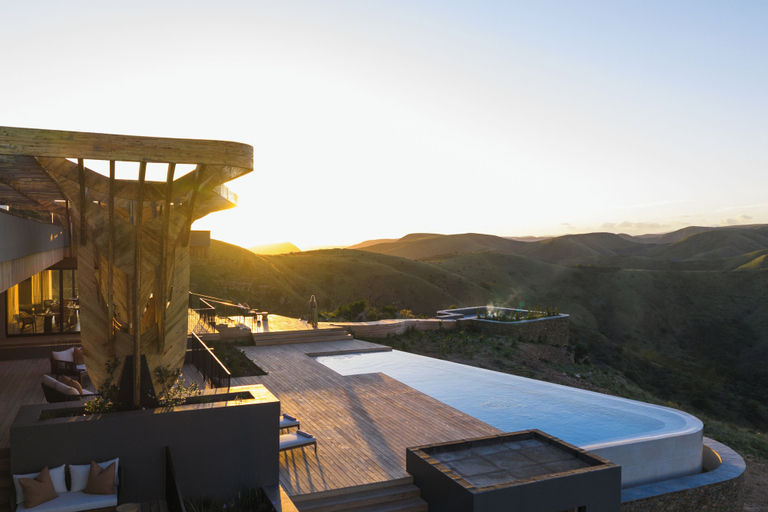 Outdoor pool, Mantis Hiddn In Addo, Cacadu