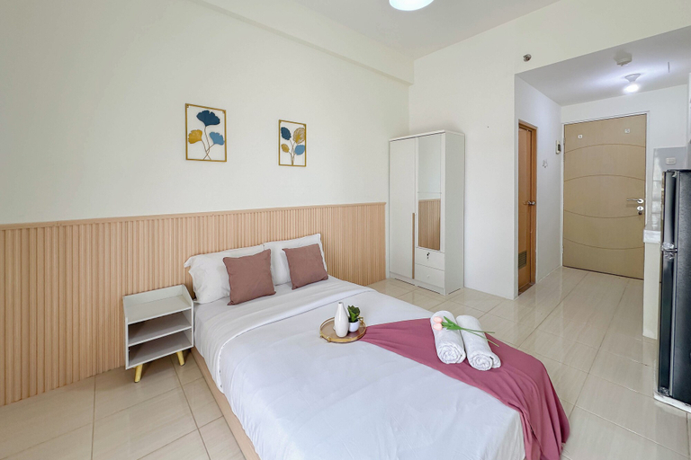 Bedroom 3, Adequate And Comfortable Studio At Bale Hinggil Apartment, Surabaya