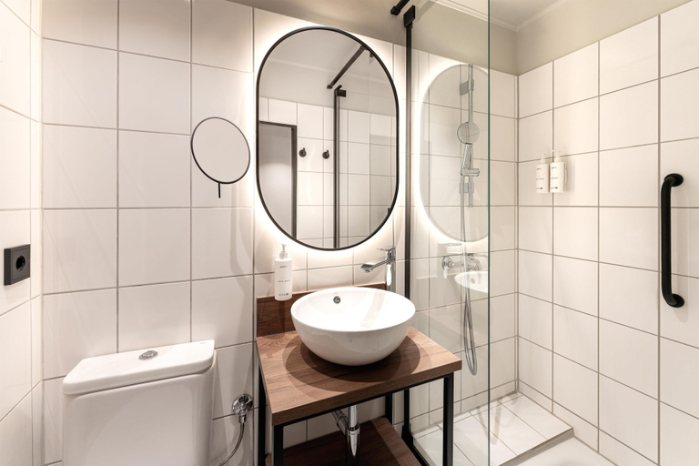 Bathroom 5, Hotel Astor Kiel by Campanile, Kiel