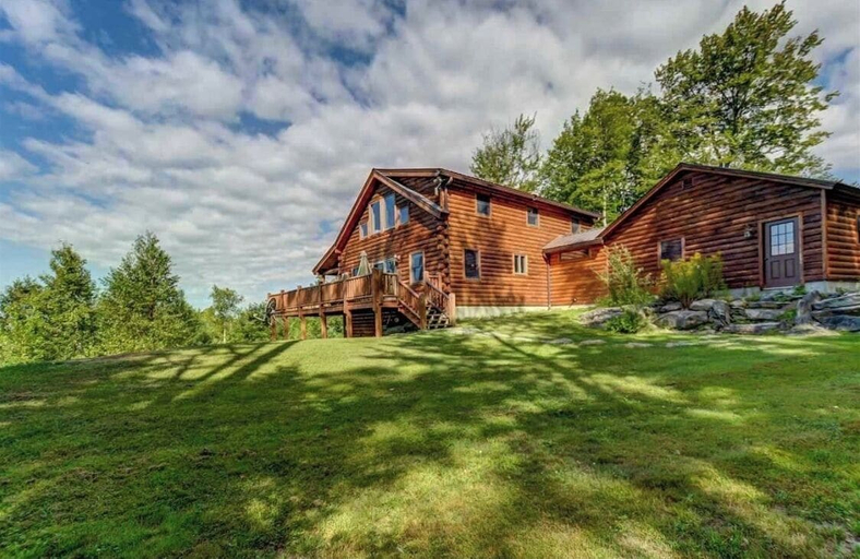 Exterior & Views 2, 489oer, Coos