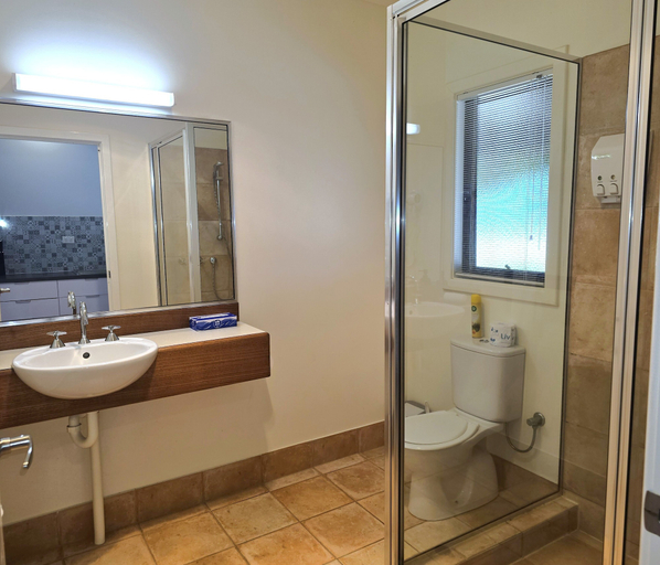 Bathroom 3, Denmark Scenic Tourist Park, Denmark