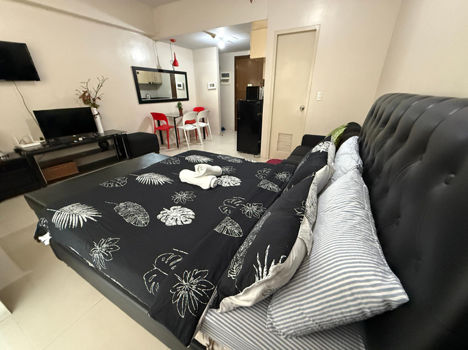 Bedroom 3, One Palm Tree Villas Across MNL Airport T3, Pasay City