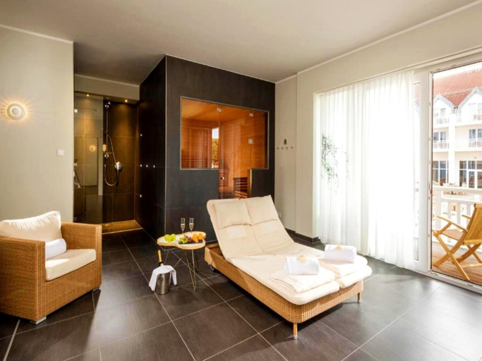 Spa treatment 5, Sunday Resort Hafendorf Disability Access, Ostprignitz-Ruppin