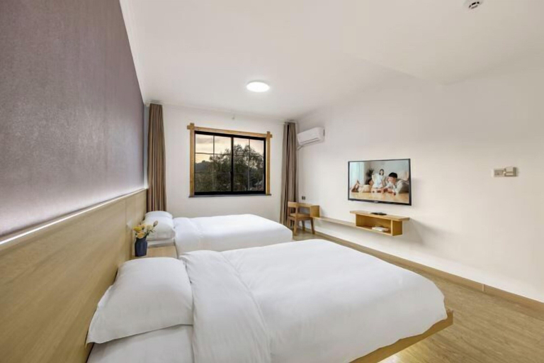 Bedroom 3, Anji Qile Farm, Huzhou