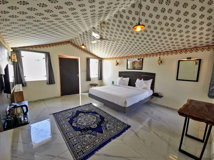 Room 2, Chandraprabha Sky Jawai Resort, Pali