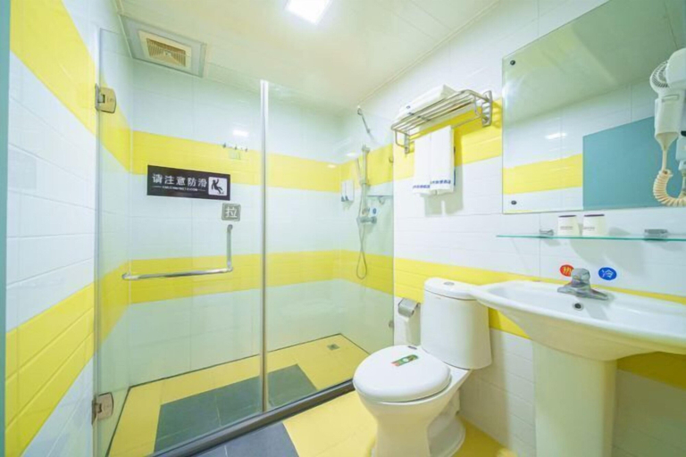 Bathroom, 88 City Express Hotel, Shantou