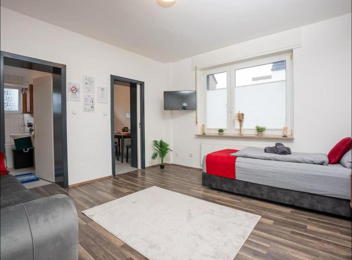 Bedroom 2, Serviceroom24 - Apartment 1 in Herten SmartTv|WLAN, Recklinghausen
