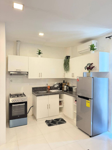 Kitchen 3, Jodies Place Staycation Family House, Puerto Princesa City