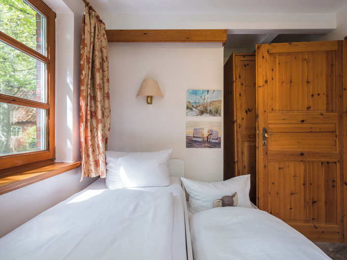 Room 4, Fährhauslodges Natur in Sicht, Aurich