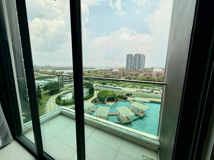 Others 5, Crescent bay suites A Family House By STAY, Johor Bahru