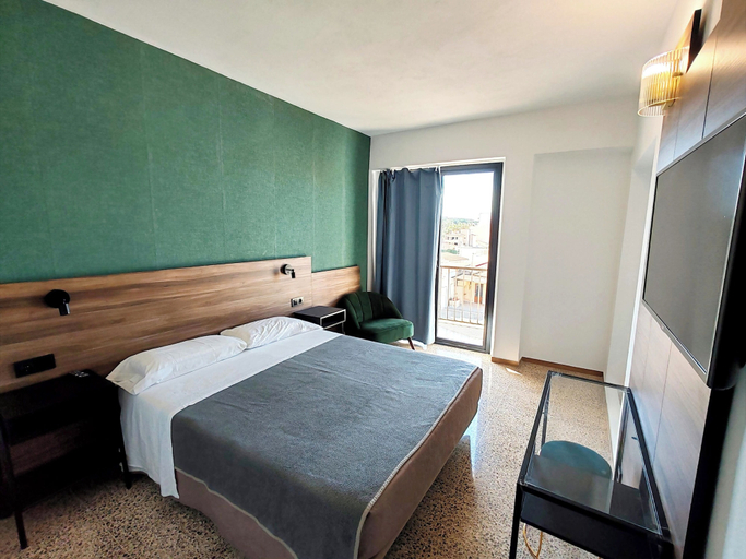 Room 3, Hotel Octopus, Baleares
