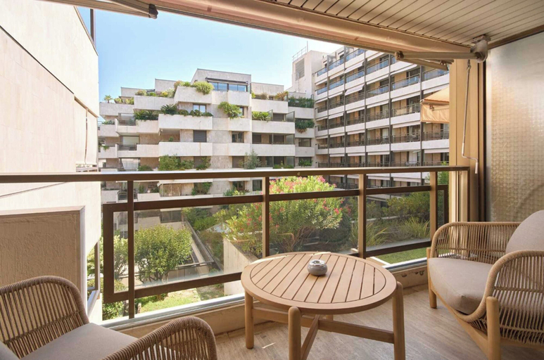 Property grounds, A/C apt in the Heart of Cannes--croisette/beaches, Alpes-Maritimes