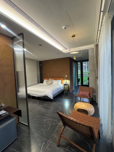Room 1, yueheya, Nantou