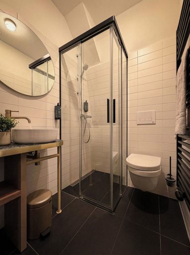 Bathroom 5, De Pijp Boutique Hotel, Amsterdam