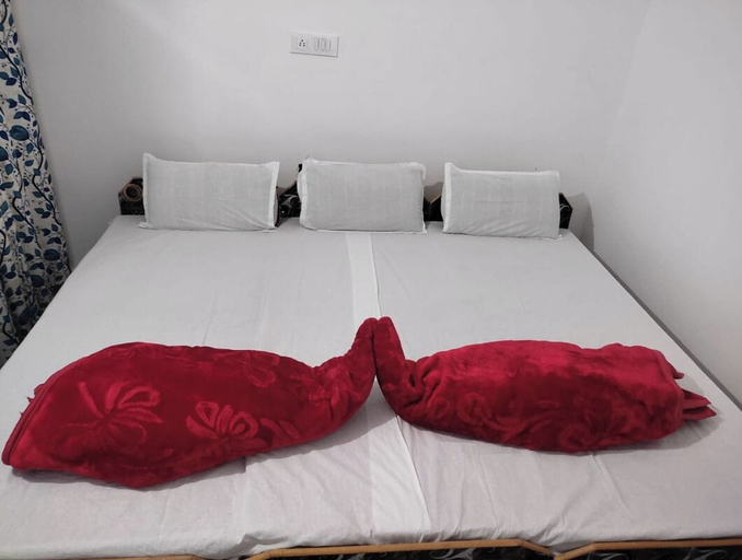 Room 3, Sarvaheet, Rudraprayag