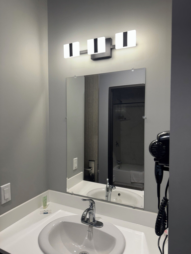 Bathroom 4, Champion Inn, San Jacinto