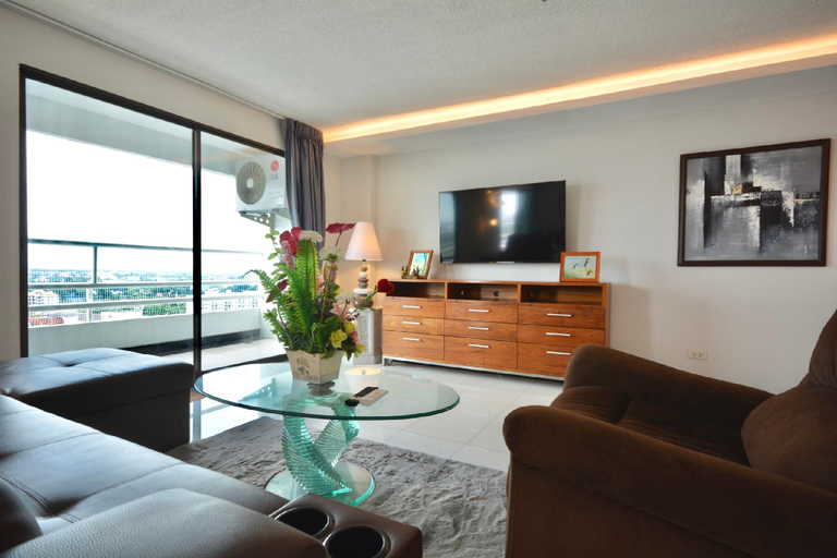 4, One-Bedroom Sea-View Condo, 17th Floor  Angket, Jomtien, Pattaya