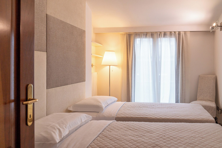 Room 4, Lussuosa residenza - Terrazza Arena, Verona