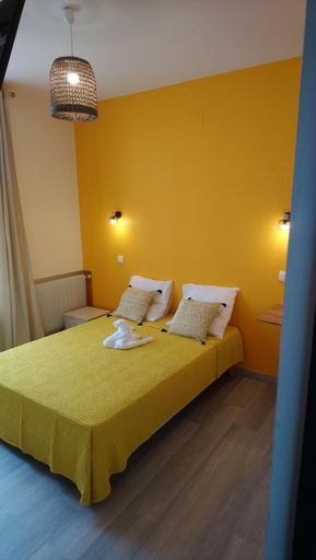 Bedroom 4, Hôtel de Paris, Gironde