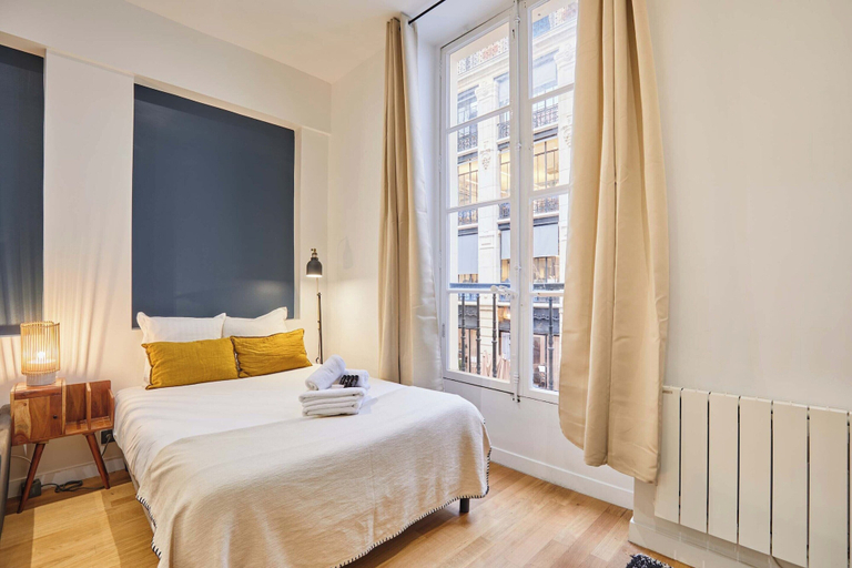 Room 4, Charming & Modern Studio Center of Paris, Paris