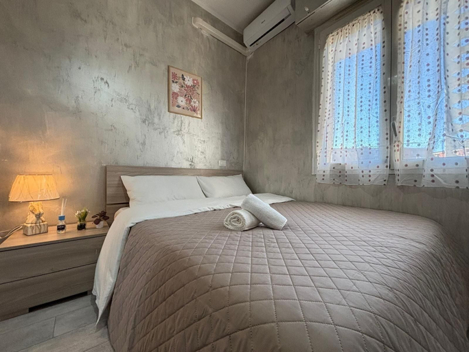 Bedroom 2, CASA BONITA MILANO RHO B&B, Milano
