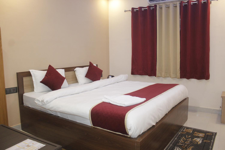 Bedroom 2, Pavitram Hotel & Banquet, Ranchi