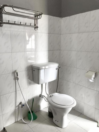 Bathroom 4, Moshi Green Lodge, Moshi Urban