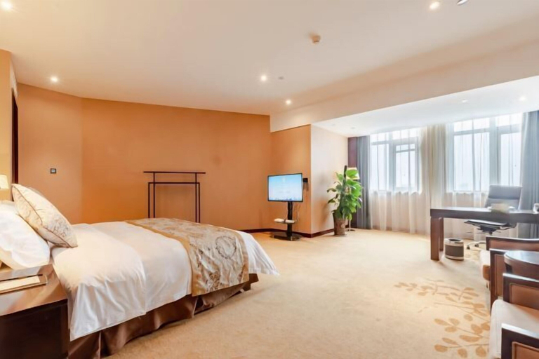Bedroom 3, Tianming Jinjiang International Hotel, Zhoukou