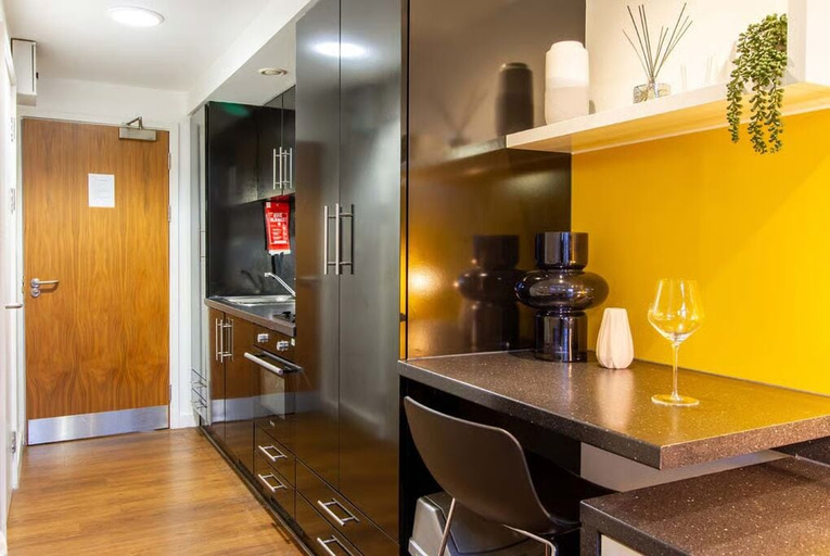 Private kitchen 5, Students Only - Modern Accommodation in Nottingham, Nottingham