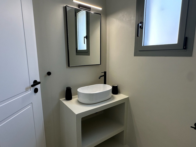 Bathroom 5, Ammos Andros Accommodation, South Aegean