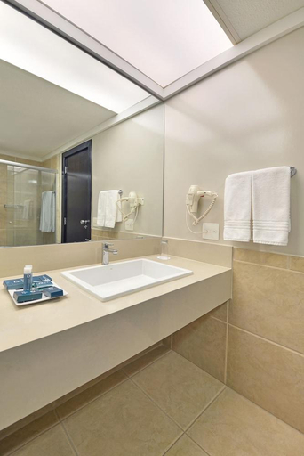 Bathroom 5, Hotel Deville Prime Cuiaba, Cuiaba